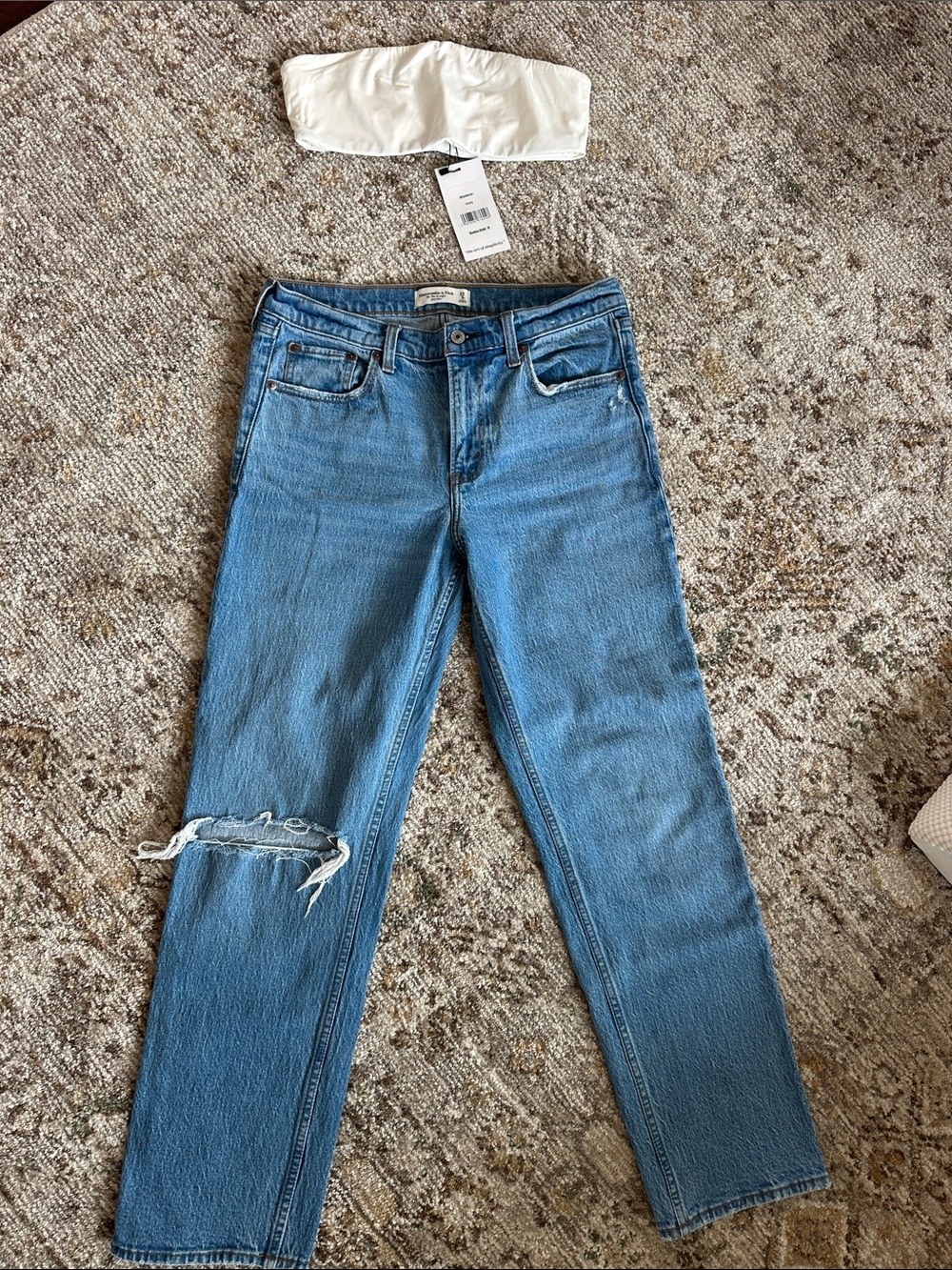 Abercrombie & Fitch the 90s straight mid rise size 29